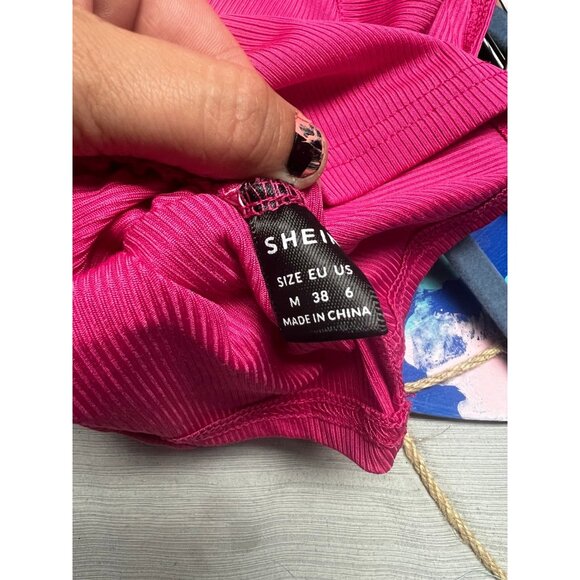 Tank top bundle!! Swipe to see more!! - Picture 2 of 6